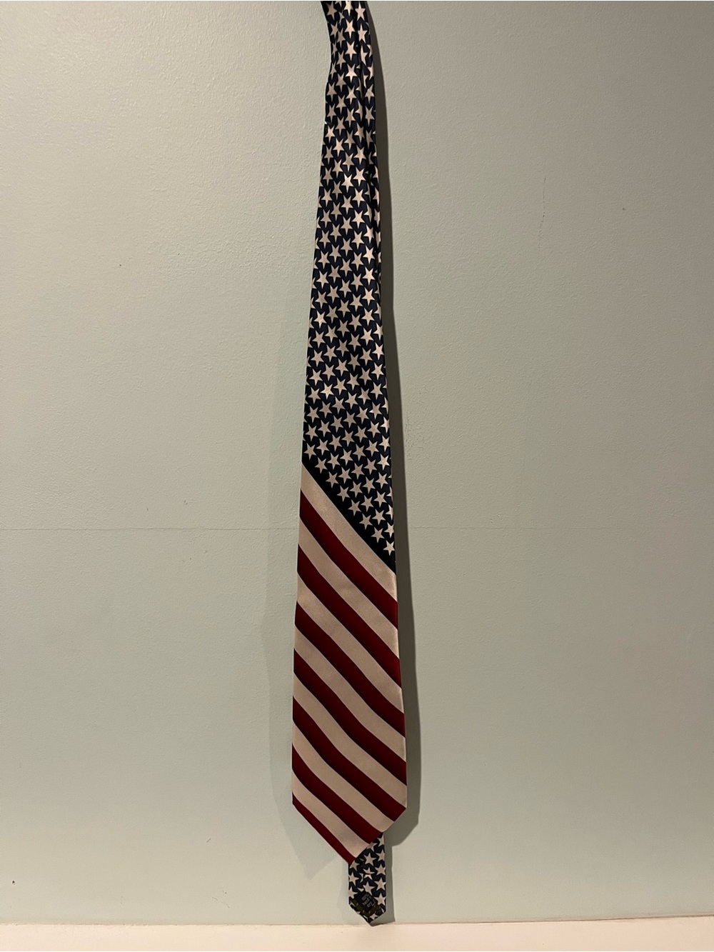 Jimmy V Men’s Patriotic Stars & Stripes Tie Red, White & Blue